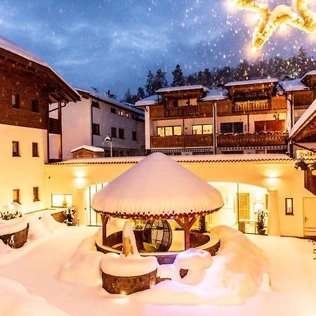 Aparthotel Kastel Seiser Alm Кастелрото Екстериор снимка
